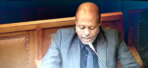 አብይ አህመድ ዘርን መሰረት ያደረገውን ጭፍጨፋ ለማውገዝ የሚያደርገው ዳተኝነት በፓርላማው ተነስቷል