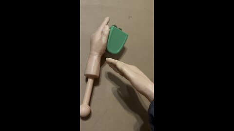 Monday meet up with SPH featuring small plastic hands and mouth. #funnyvideos #funny #tinyhands