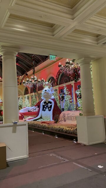 BELLAGIO GARDE HOLIDAY PREVIEW