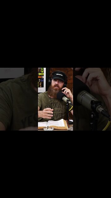 Jase Robertson Thought He Discovered a New Pokemon?!