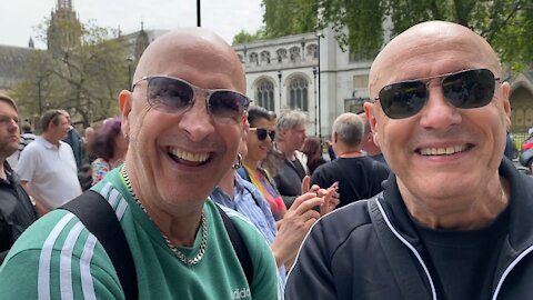 Right Said Fred - Too Sexy To wear a Mask!