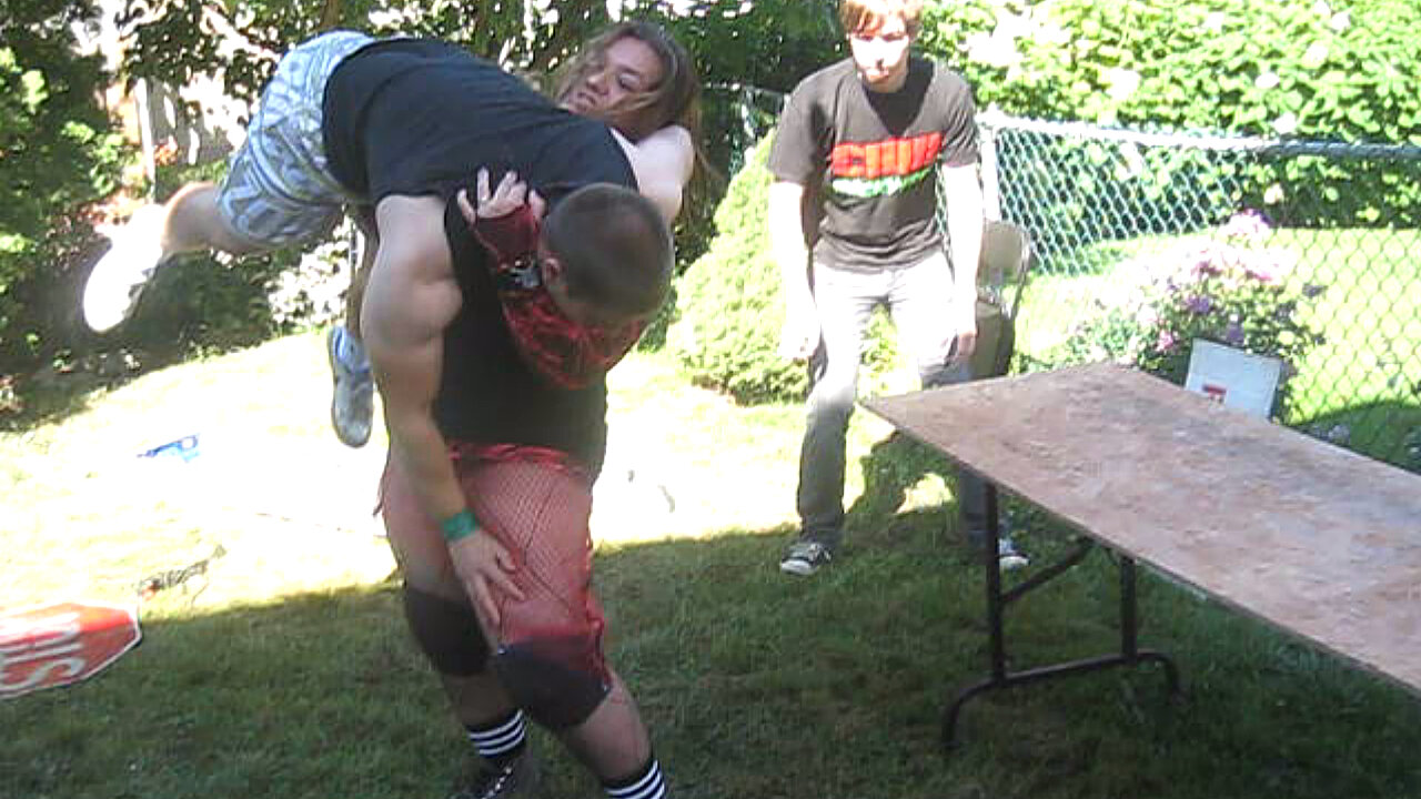 Intergender Table Match - Eric D (c) VS Miniak {CHW Championship} Backyard Wrestling