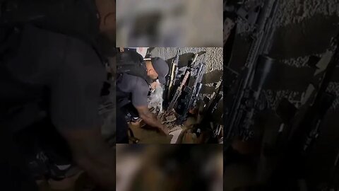 Polícia apreende armas em ONG no RJ