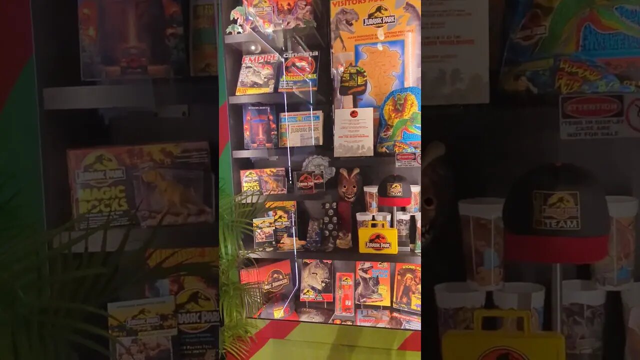 Jurassic Park 30th Anniversary Tribute Store (Part 3 of 3) - Universal Studios - A Rodimusbill Short