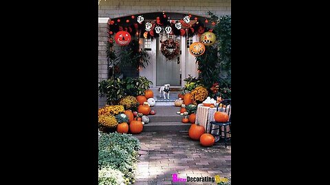She Made The Right Choice To Remove Halloween Decor