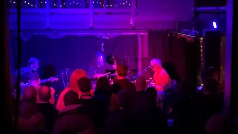 Mike Watt, il Songo del Marinaio.