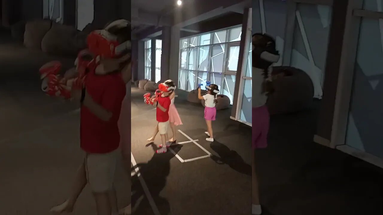 tiktok:unreal.md đŽđžđšī¸ #vr #vrclub #virtualreality #unrealvr #moldova #chisinau #vrarena đ¤ @unrealmd