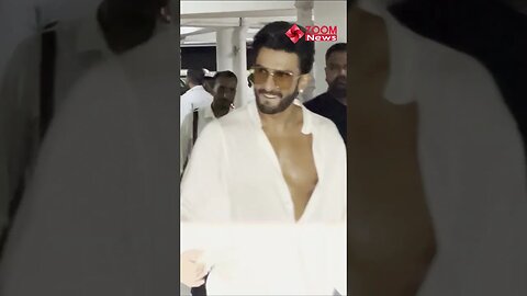 Ranveer Singh makes a STYLISH appearance & quickly meets paps at Ritesh Sidhwani's bash 😍🔥📸