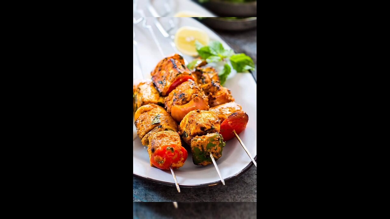 which is your favourite Food? Comment Below 📮 #avenuedish #food #explore #explorepage #yummy