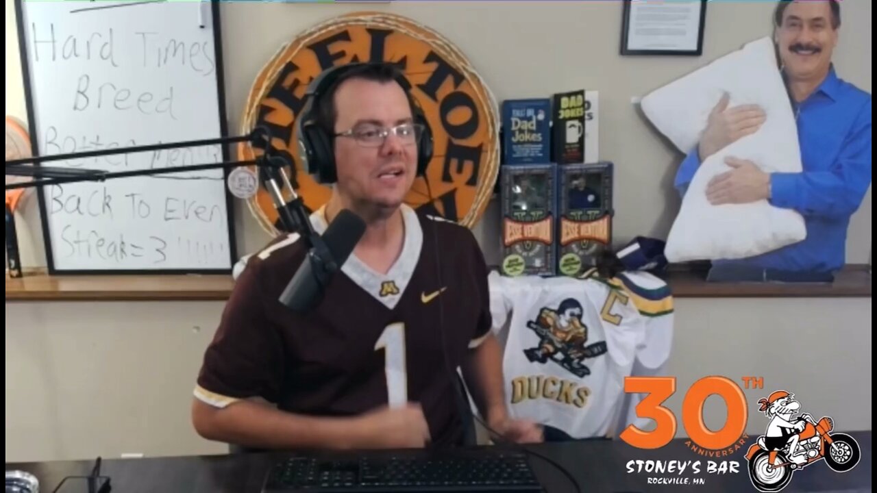 Steel Toe: Aaron believes Keanu & Geno have turned on April
