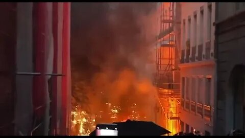 Frankrijk: De rellen hebben zich nu verspreid naar de stad Lyon. Dit loopt uit de hand ⚠️⚠️⚠️