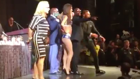 Floyd Mayweather Tells His Own Fan to Shut the F*ck Up During Stare-Down with Conor McGregor