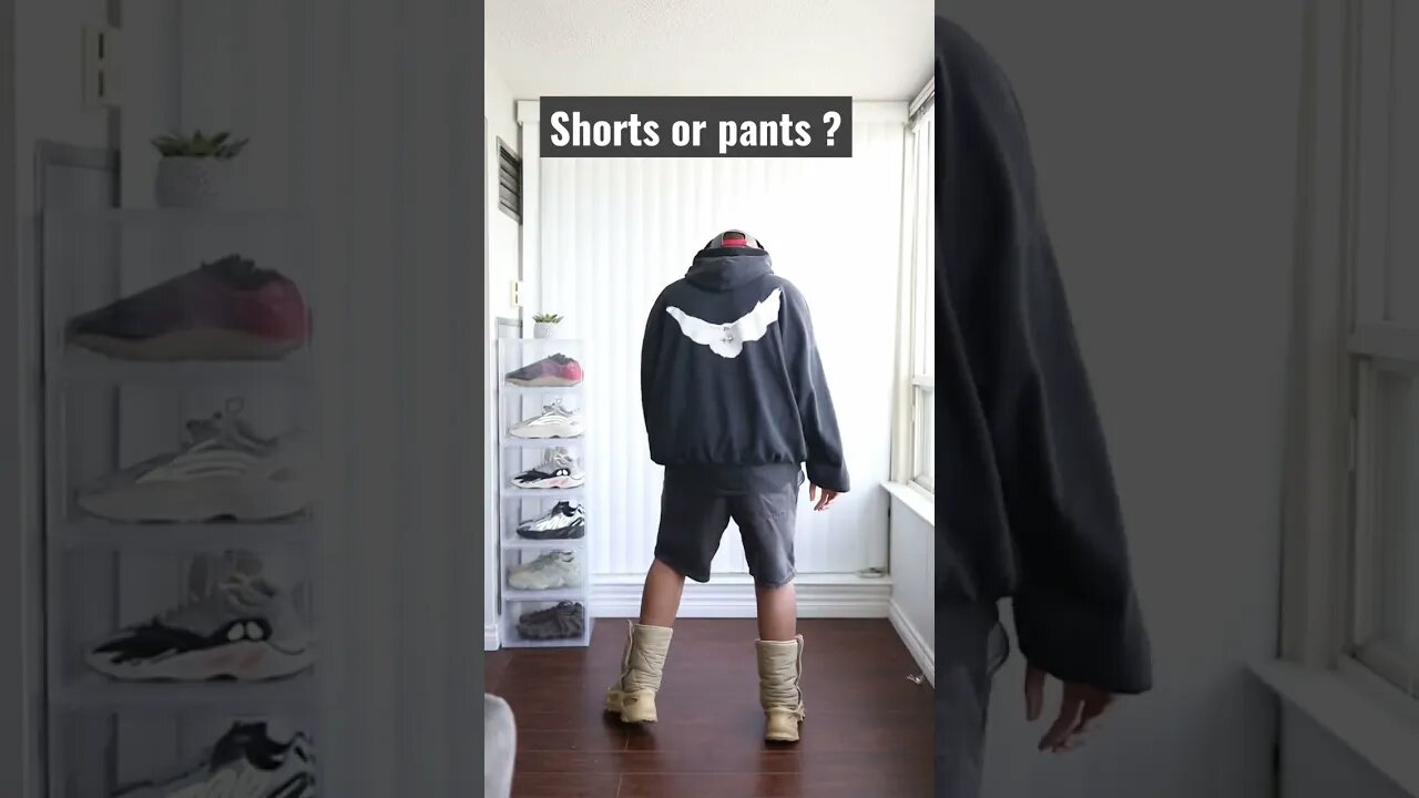 Which one should I wear with this outfit ?