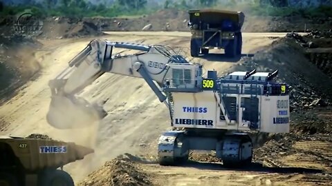 Top 5 World's Largest Mining Excavator Machines