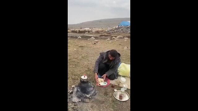 He was just trying to enjoy his breakfast