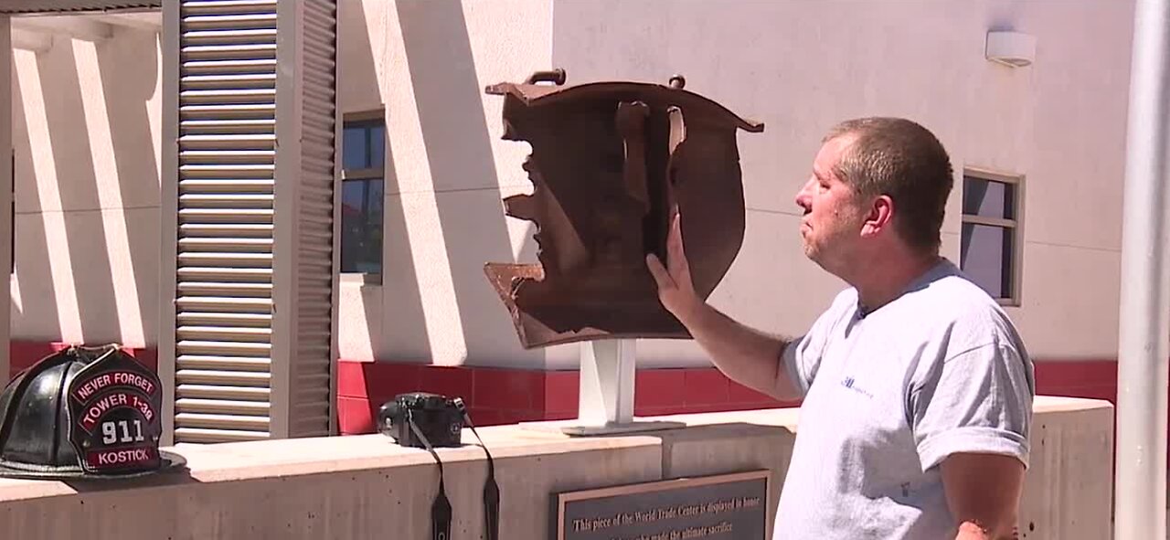 9/11 survivor visits Las Vegas to photograph memorials, share stories