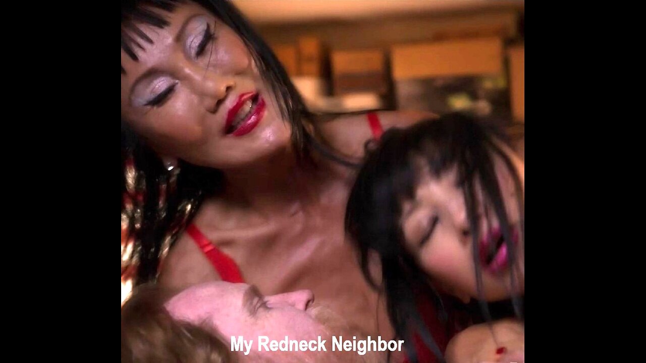 My Redneck Neighbor - seduce Dirk to throw the Game peek