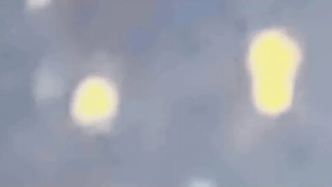 unknown aircraft UFO close together