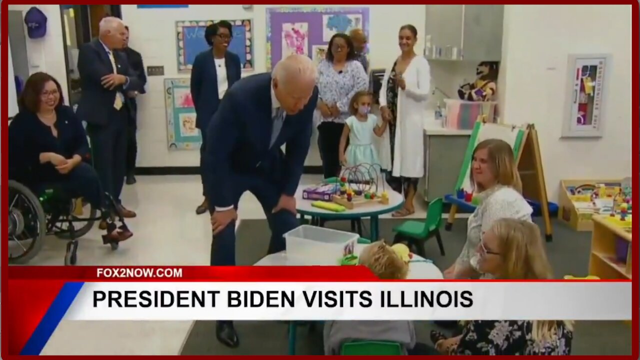 Biden Visits Illinois and Hits On a 4 Year Old Girl - 2296