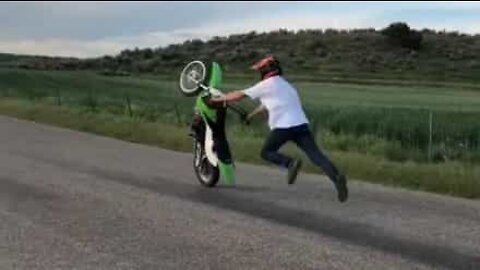 Insane motorbike stunt goes wrong