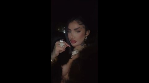 🥀
