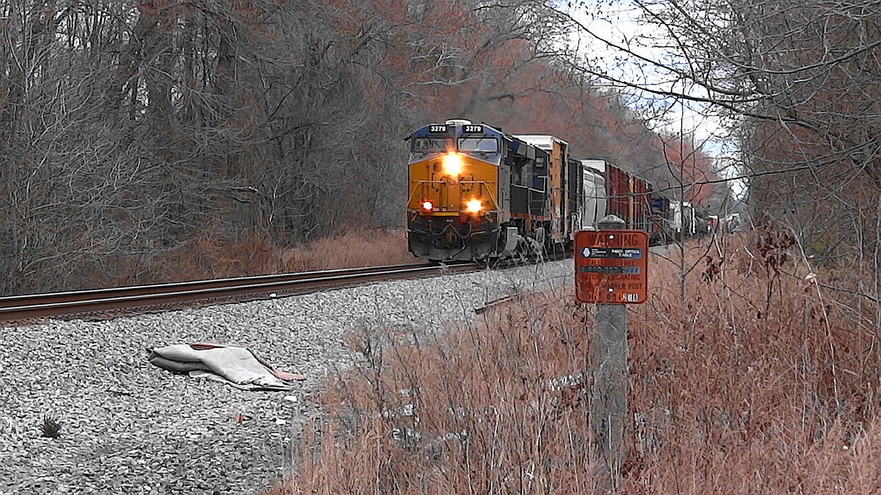 Lots of Tropicana Juice Cars on CSX Freight Train 🍊🍊🍊🍊