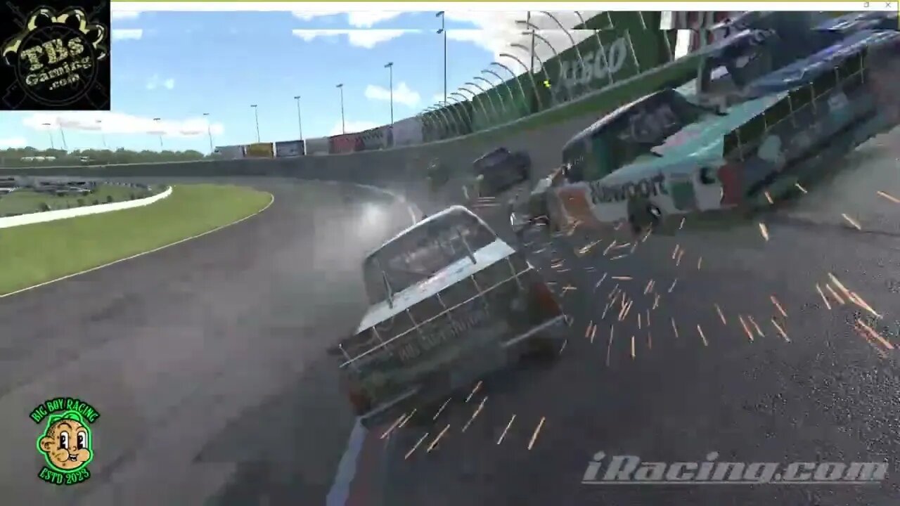 Got Caught in The @dauntlesstea Toyota Tundra #bedauntless #dare2bedauntless #iracing
