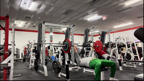 Bench Presses 97.5KG/214LBs 6 Rep PR