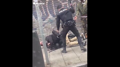 The NWO police state in Spain.🔥