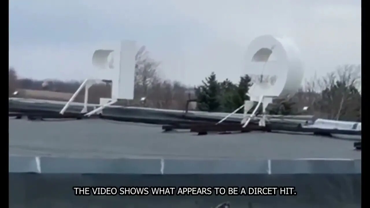 **WARNING** Rooftop Ukrainians Target Russian Forces With Anti-Tank Weapons