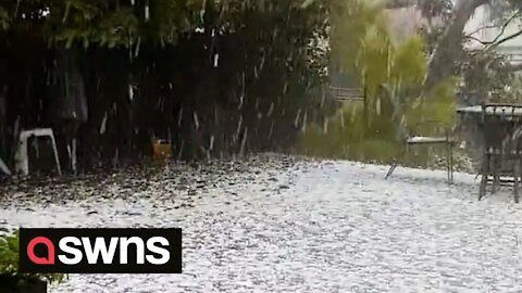 Melbourne hit with severe storms, causing heavy rainfall and hail on Australia