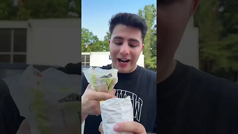 DUELUL SHAORMELOR #oguritamica #mancaciosul #mancare #food #romania