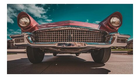 Classic American automobile, the 1957 Ford Thunderbird.