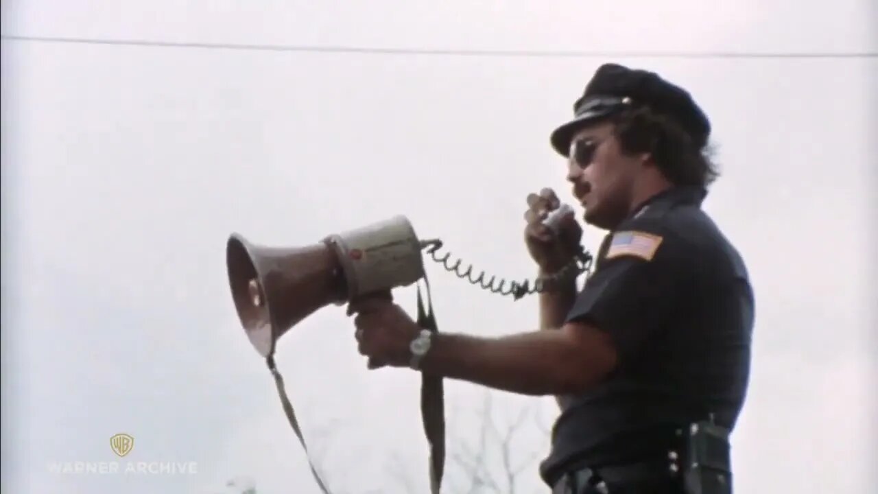 Fans React to the Death of Elvis | This is Elvis movie Clip