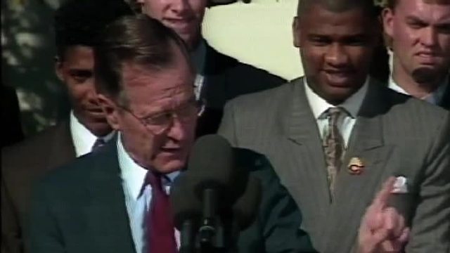 From The Vault: George Bush welcomes 1990 world champion Reds to White House