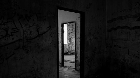 Unveiling the Unseen: Paranormal Encounters in My Kitchen! 👻