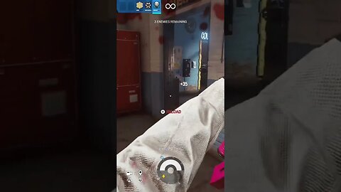 R6 Siege: I might have panicked a little... playing against hard bots.. lol