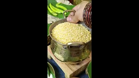 Masala Mung Dal Puri