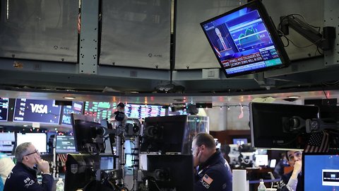 US Stocks Drop On The Fed's Economic Outlook