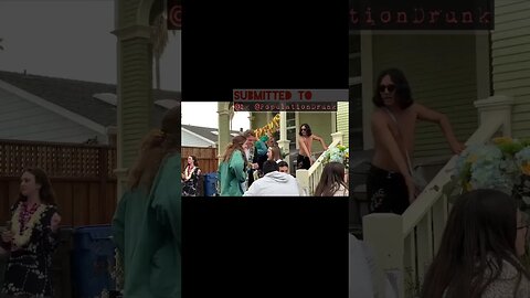 Trying to make a sexy dance 🙈
