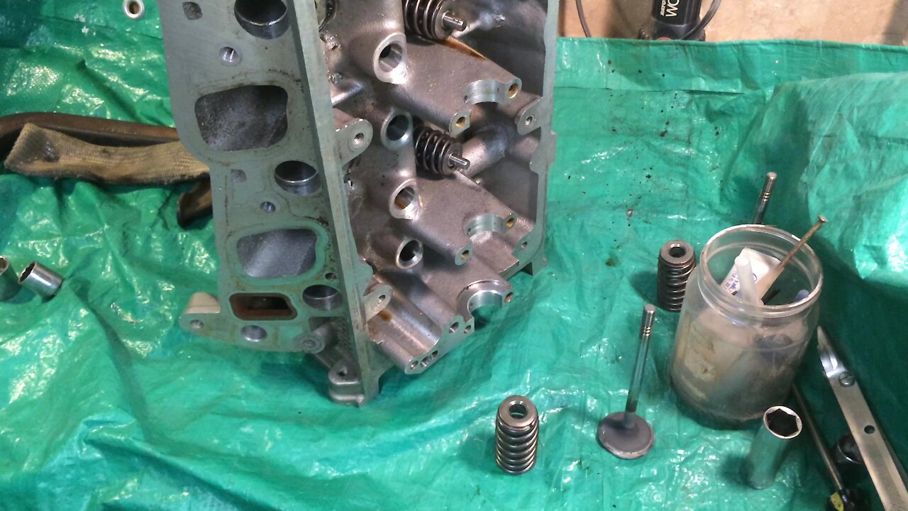 4.6 Valve Spring Removal Without Special Tools in Minutes