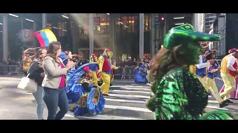 Catalina Cruz The 2022 desfile de la hispanidad Hispanic Parade Midtown Manhattan 10/9/2022