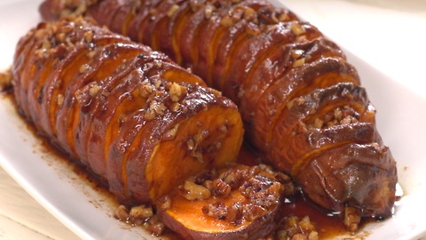 Hasselback Maple Pecan Sweet Potatoes