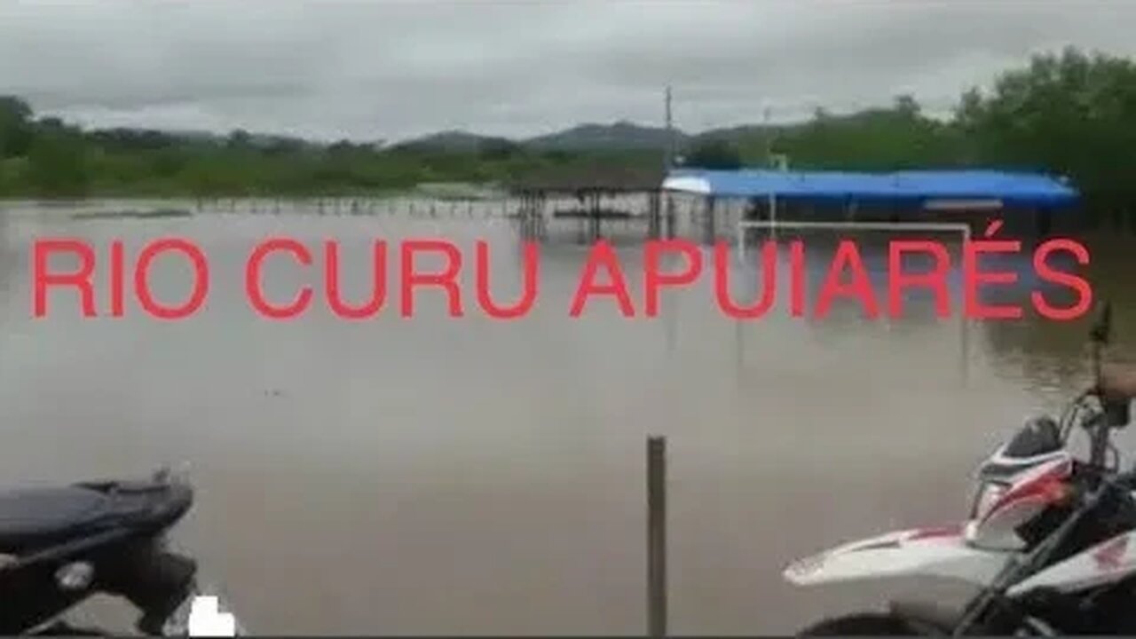 RIO CURU estava CHEIO neste dia na - VILA SOARES, APUIARÉS - CE