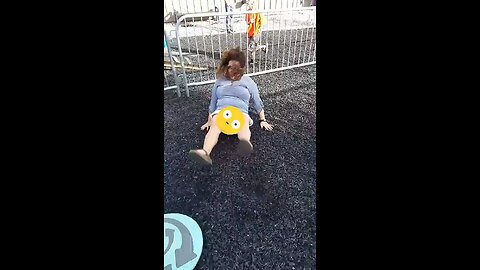 l’m Getting Dizzy Just Watching This!! 🤣