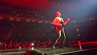 Muse in Austin song Hysteria