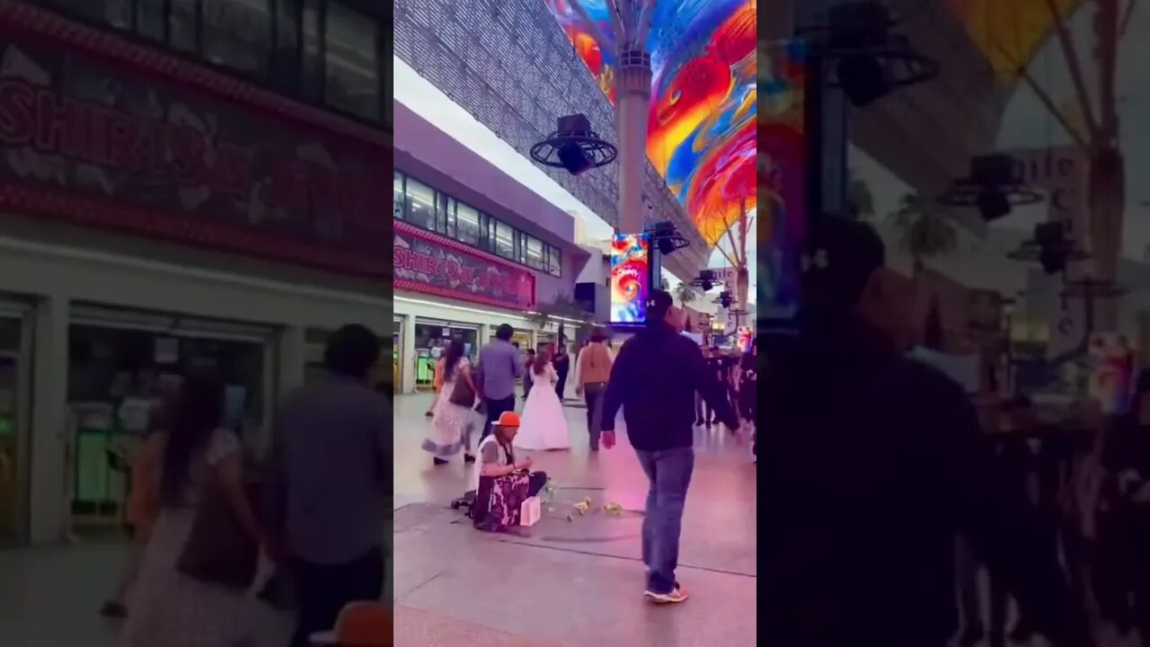 The World’s Largest Single Video Screen (Fremont Street )#shorts #shortvideo #shortsvideo