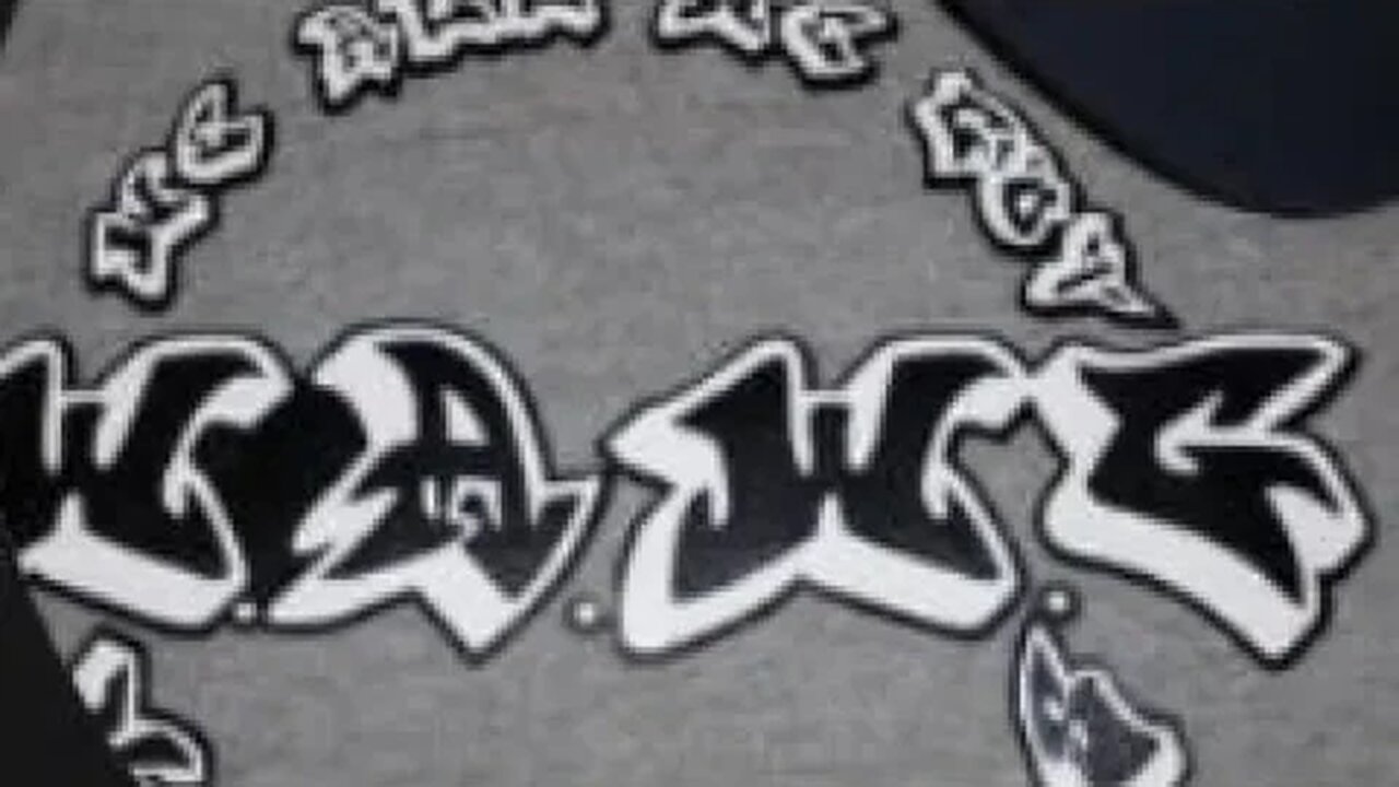 True Freeman Live and Wont Address The Hot Mic