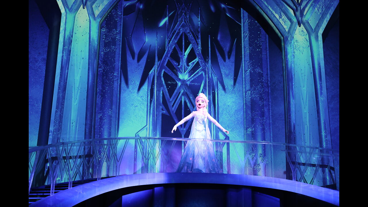 Tokyo Disney Sea Fantasy Springs Frozen Attraction