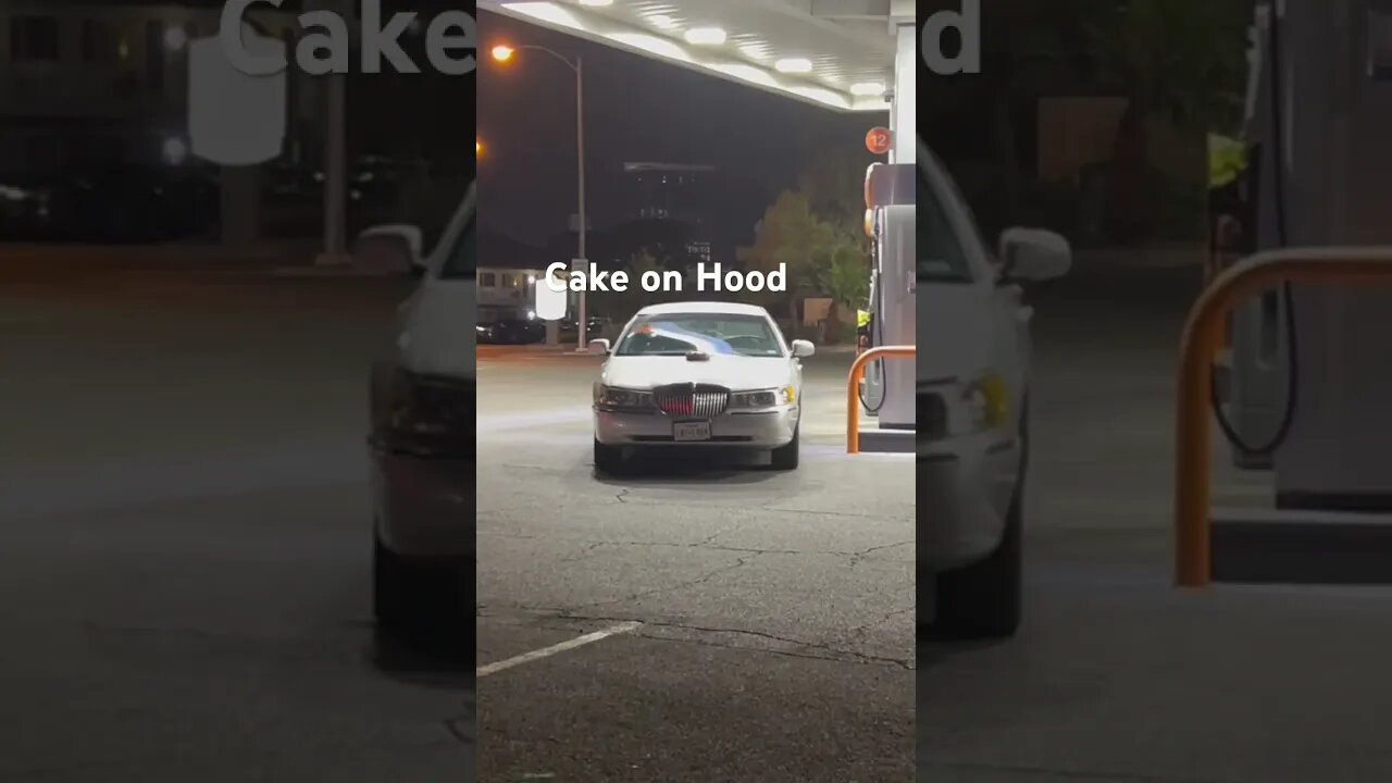 Cake on the hood - Driving Las Vegas. Loon